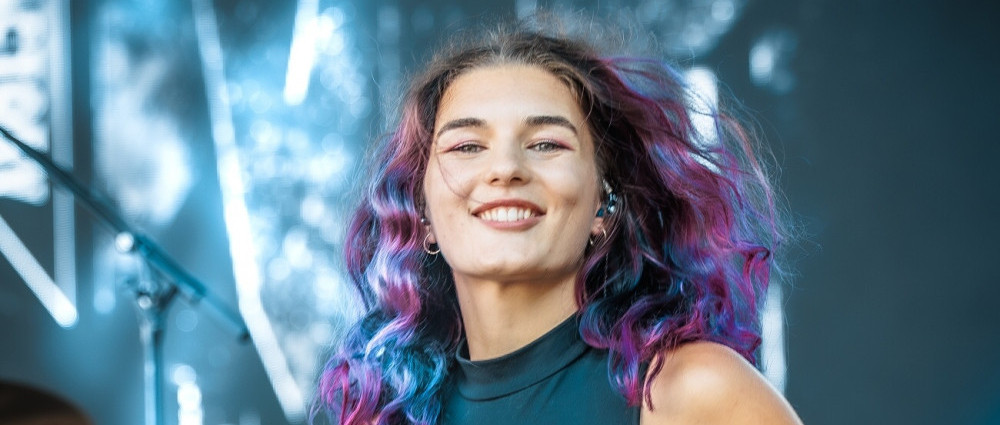 Viktorie Surmová přináší nový pohled na české lidové písně