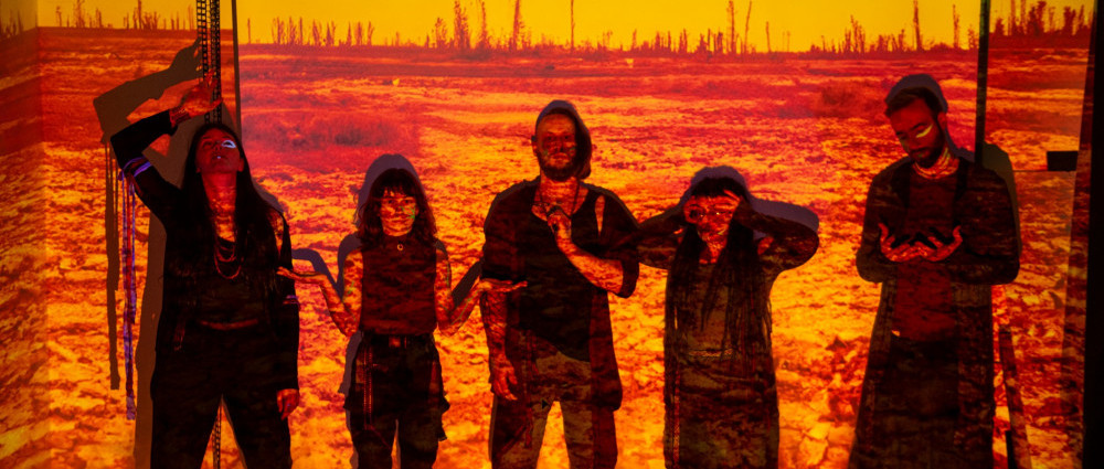 ĎYVINA se zamýšlí nad zneužíváním víry